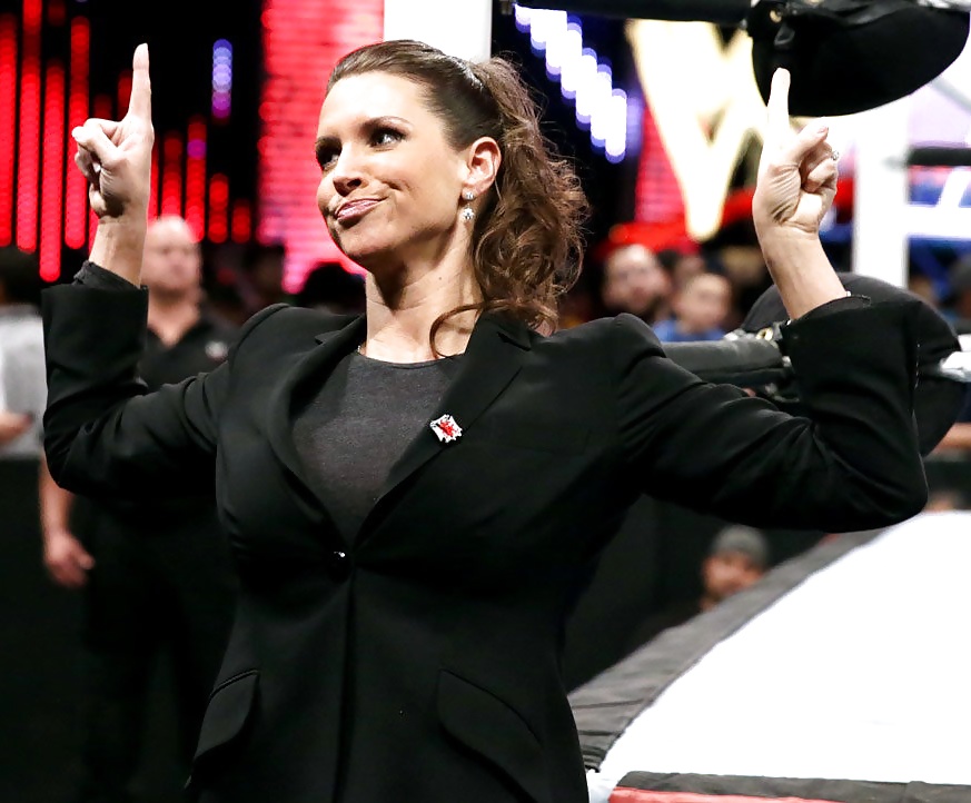 See And Save As Stephanie Mcmahon Sexy Pictures Wwe Porn Pict Xhams