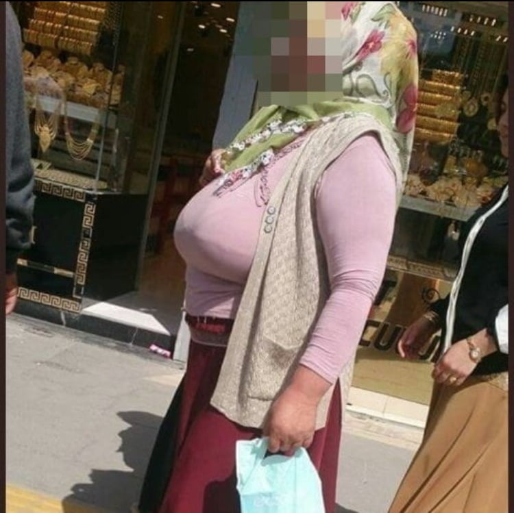 Muslim fat ass