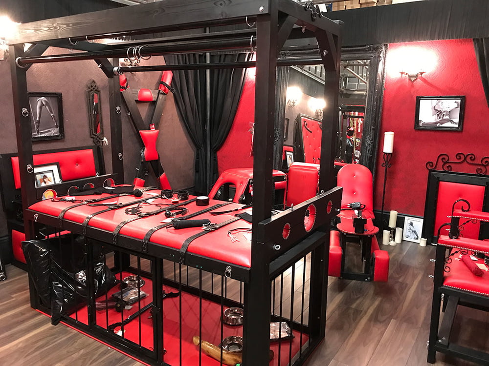 Bdsm dungeon for rent