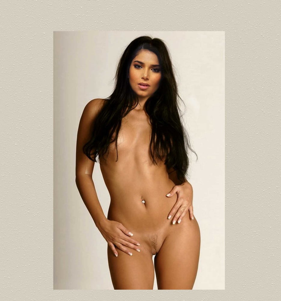 Rosalyn Sanchez Nude