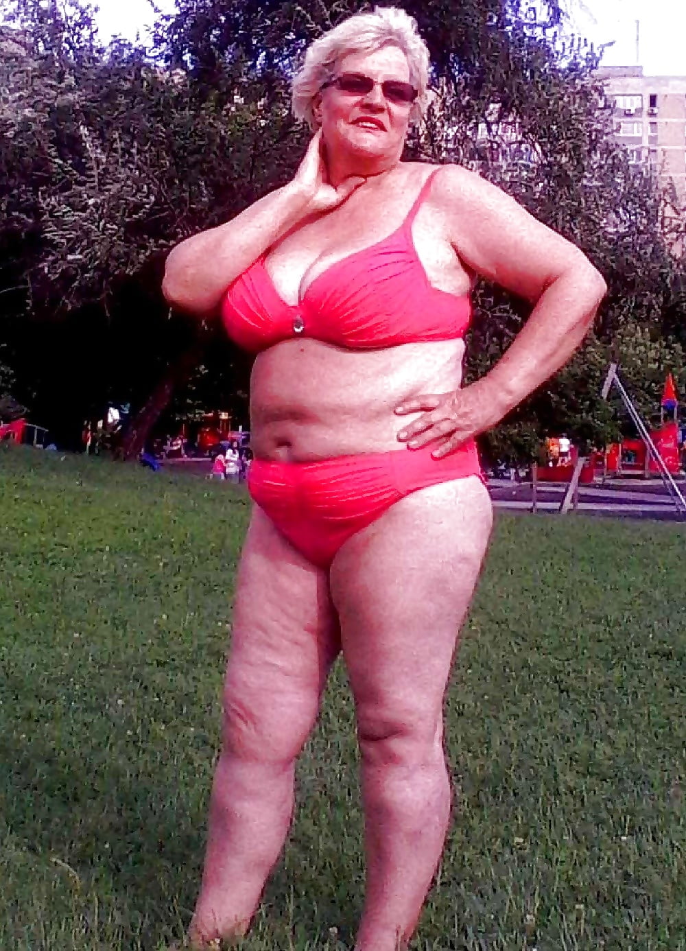 Фото голых старых толстых женщин 