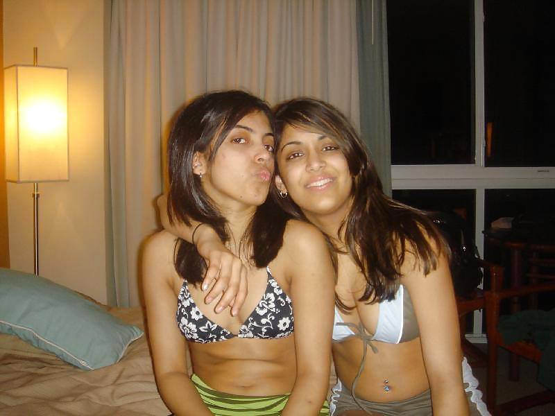 Indian Girl Lesbian Porn