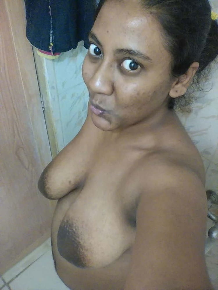 Indian Wife Showing Her Huge Boobs With Big Ass Pics Xhamster