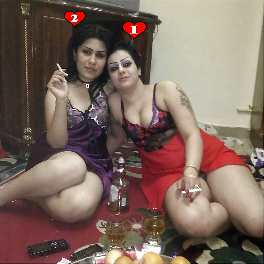 Горячие снимки сексуальной кавказской шмары