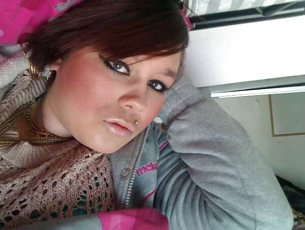 Porn Pics more slutty faces that need spunking on