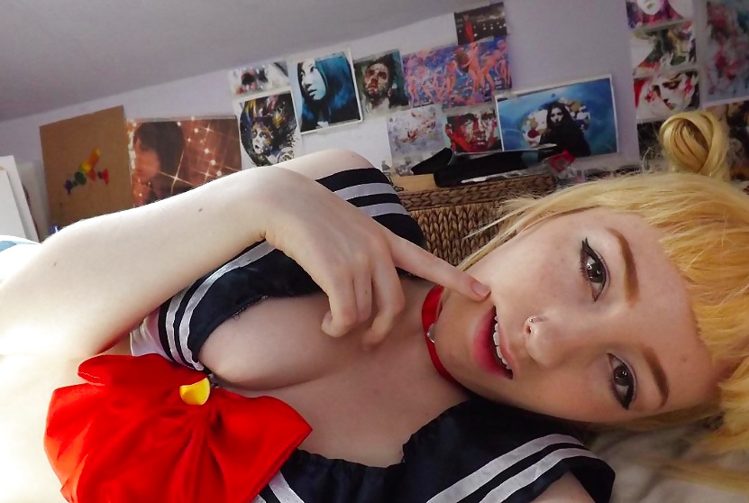 Porn Pics Young cosplay teen.