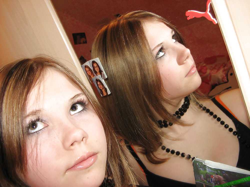 Porn Pics if she's here, it's fake 56