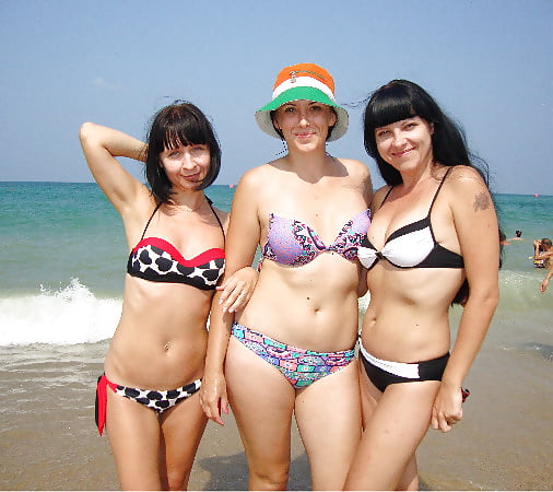 Porn Pics Russian beach sluts