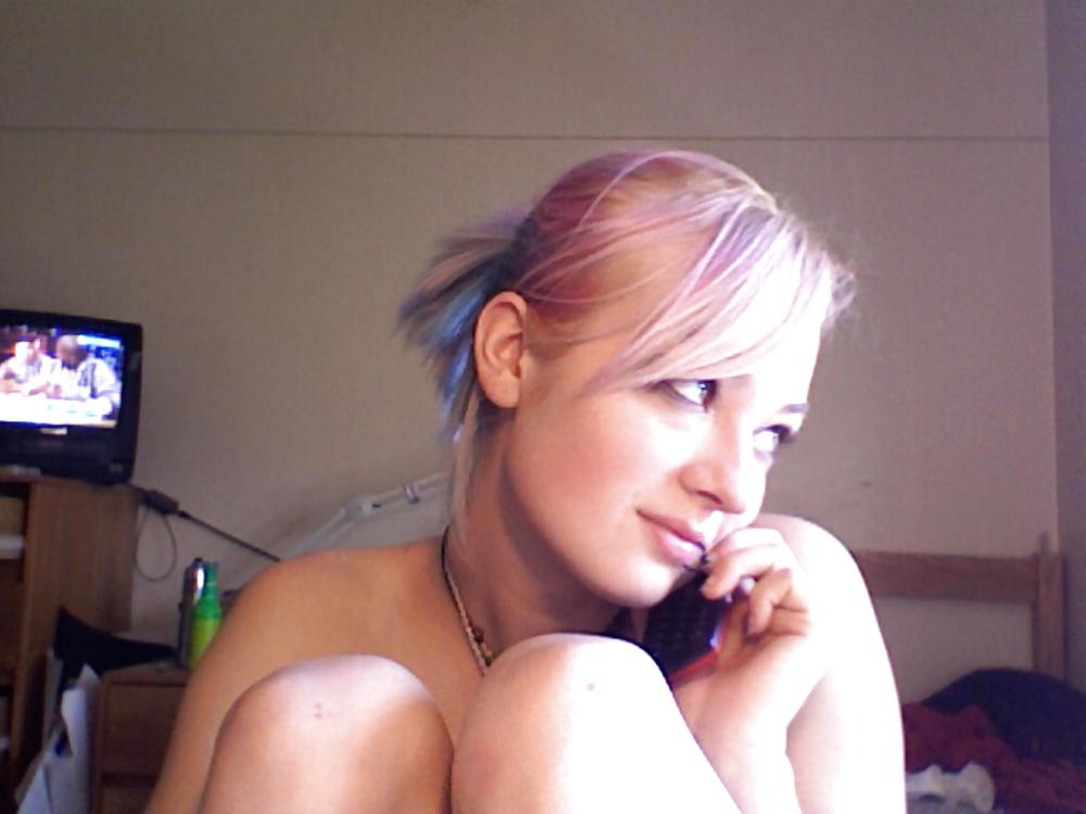 Porn Pics Stolen Pics - Busted Emo Slut Part 1