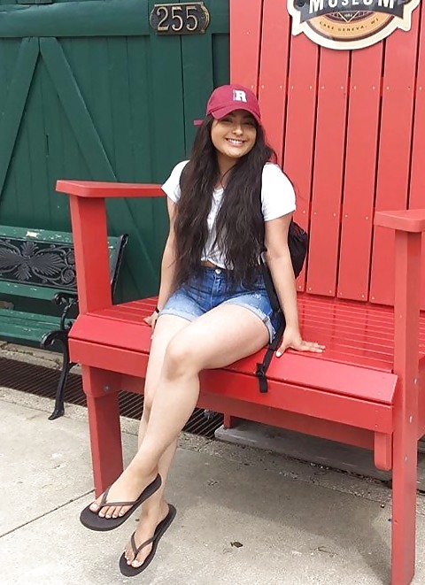 Porn Pics Latina teen thick thighs