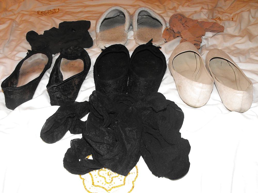 Porn Pics Em's very worn flats slippers and tights, Take a sniff!!!
