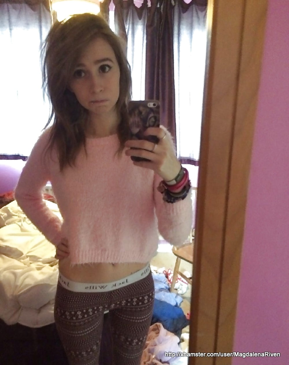 Porn Pics Carrie 18 years old