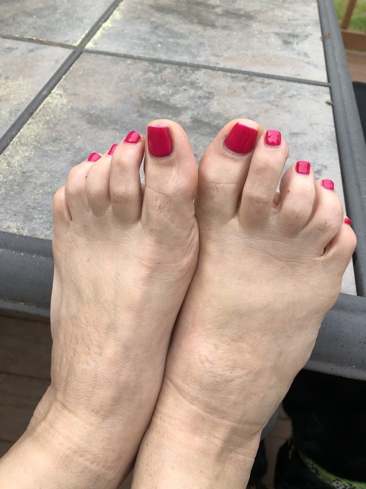 Sexy Feet 34 - 52 Pics 