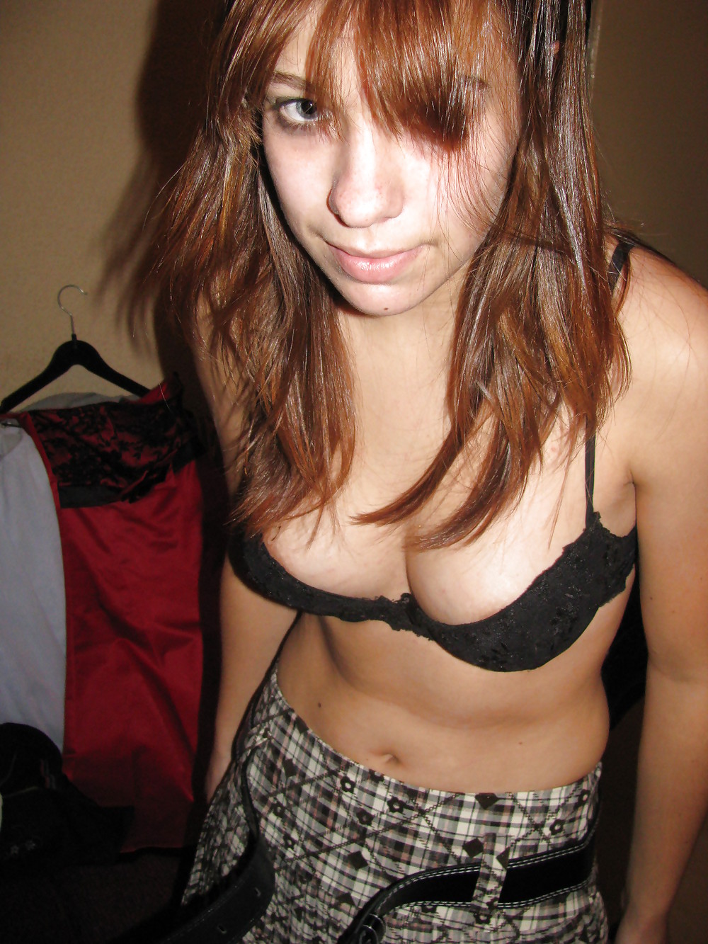 Porn Pics GERMAN GIRL WITH BEAUTIFUL TITS...MMHH