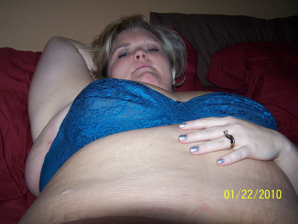 12.Texas BBW exposed by hubby - 44 Photos 