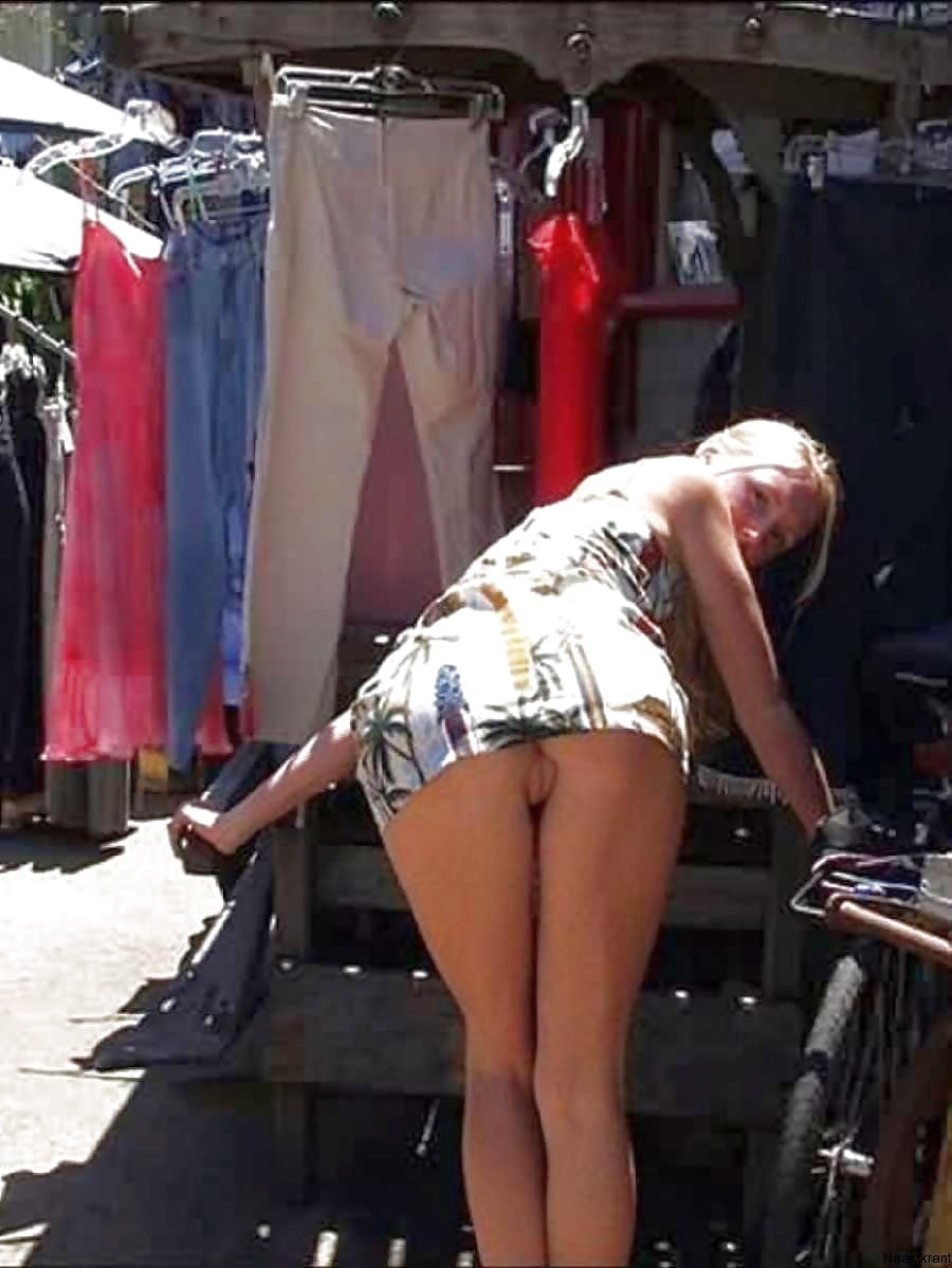 Porn Pics No underpants 9