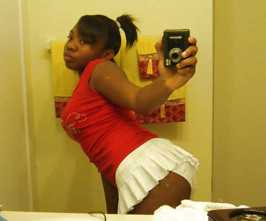 Porn Pics Say Cheeeezz!