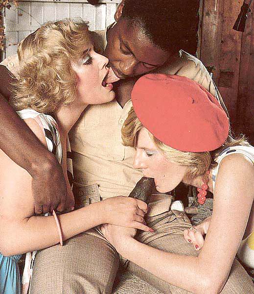 Retro Interracial Threesome - 15 Pics | xHamster