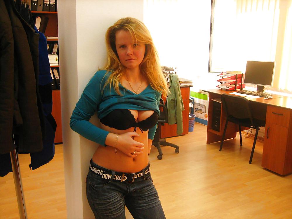 Porn Pics Bra Babes 95