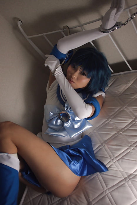 Porn Pics sexy sailor mercury cosplay