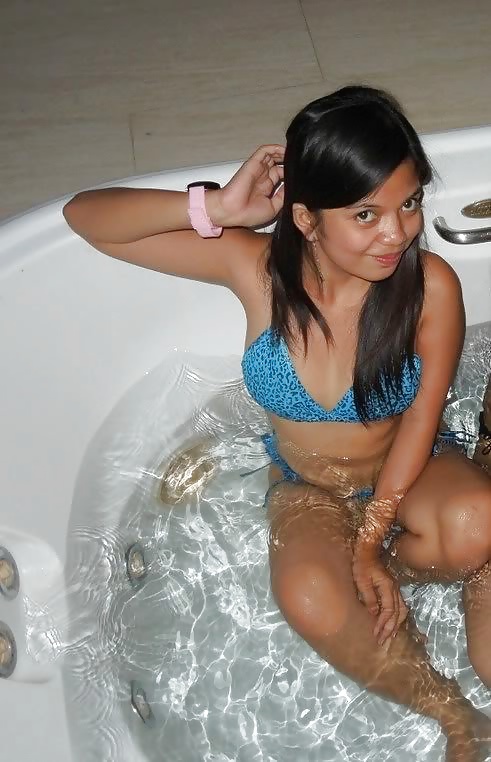 Porn Pics Filipina Babe Roxanne