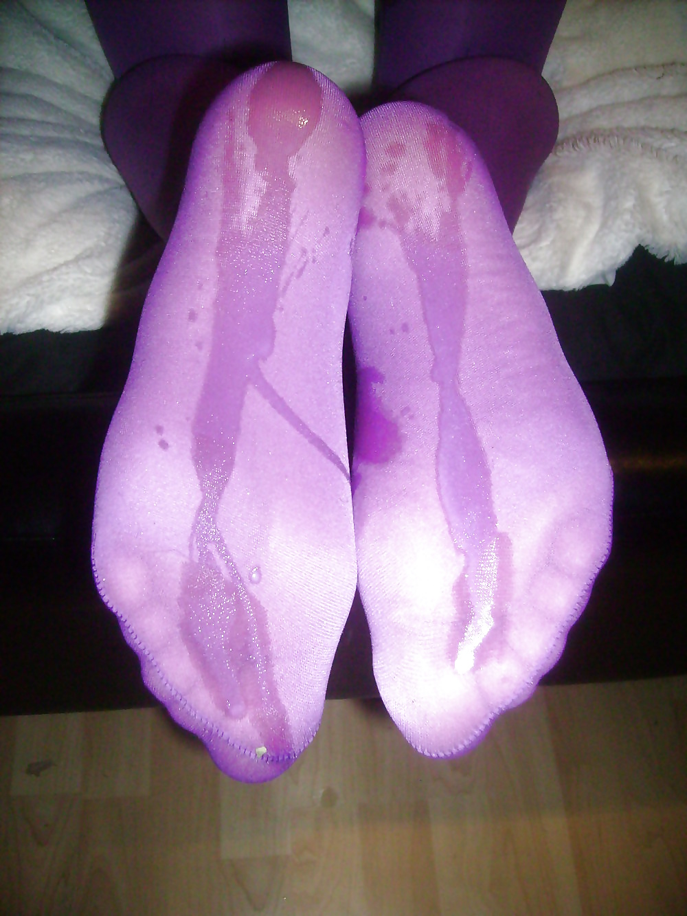 Porn Pics Sexy Feet Cum Covered