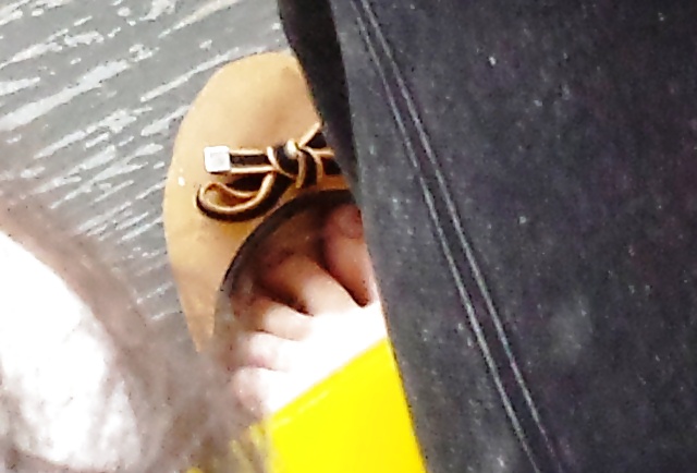 Porn Pics Pinay College Shoe Dangling