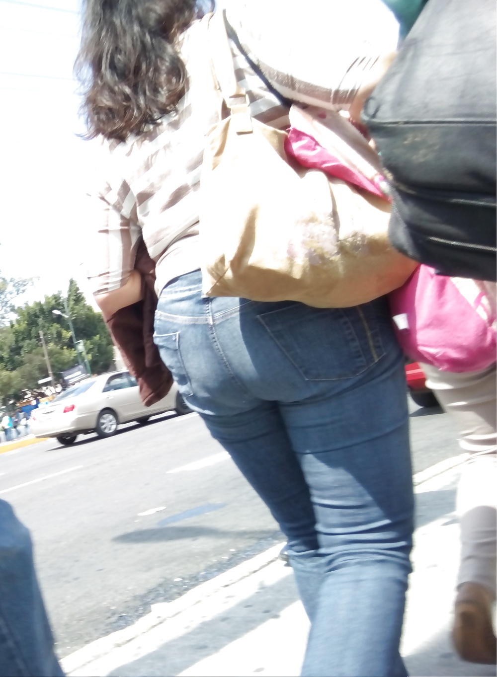 Porn Pics ass in street