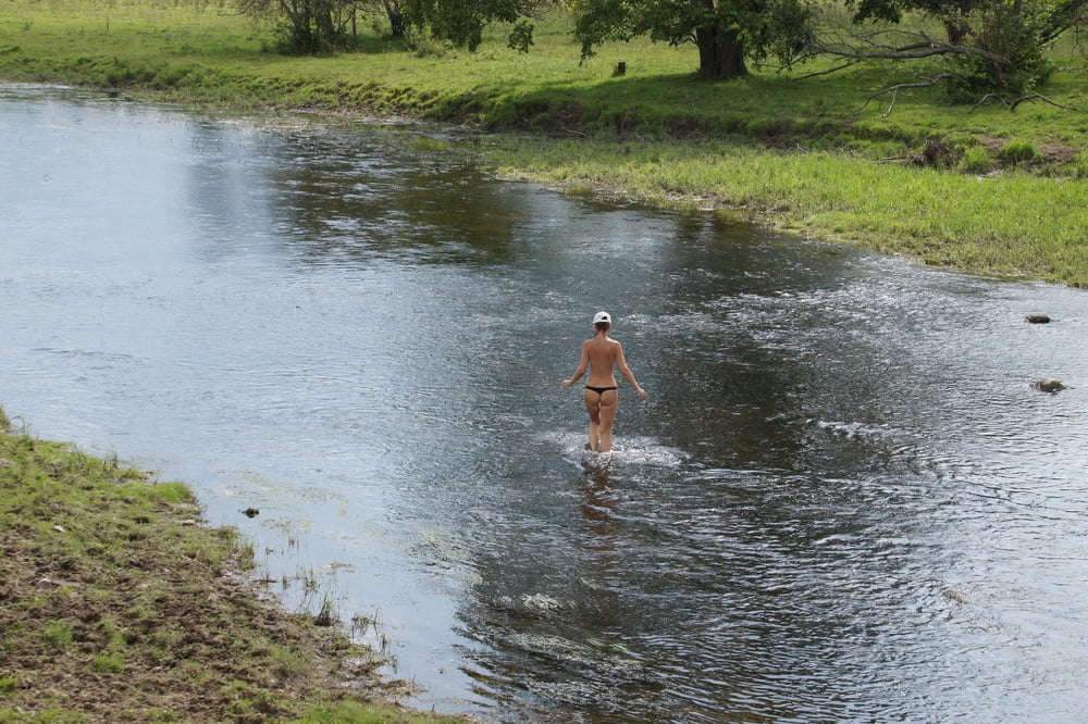 Nude in river's water - 55 Photos 