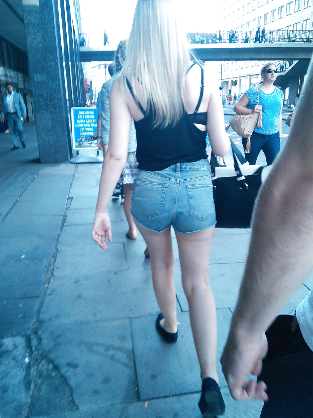 Porn Pics Londonperv's Candids 2014 - Summer vol 1