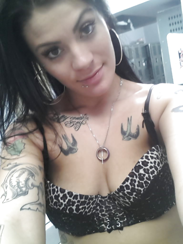 Porn Pics Jesse Tattoo Milf