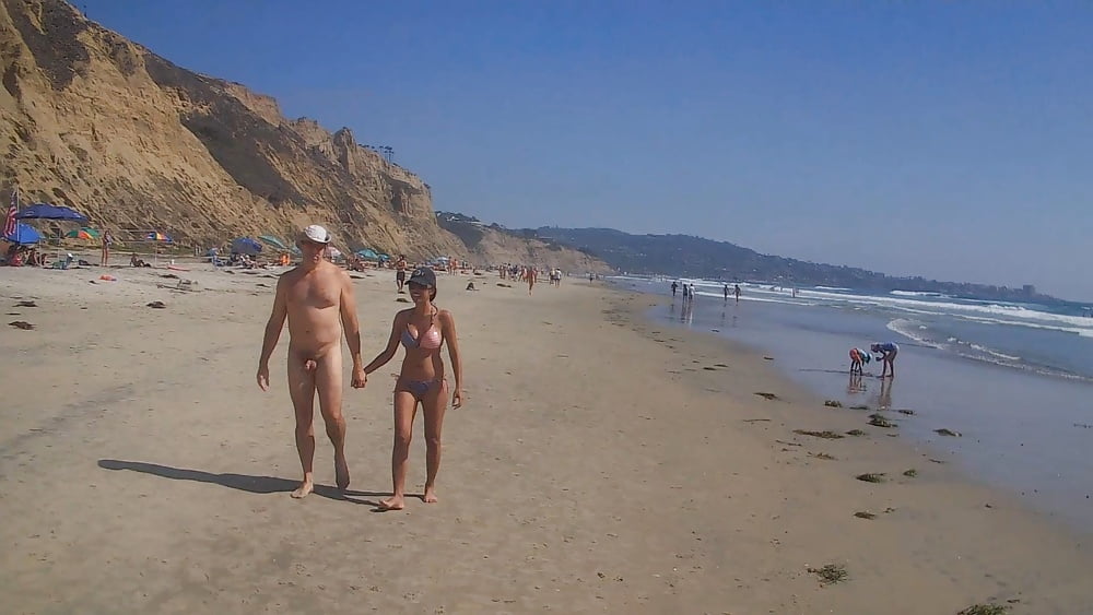 CFNM At The Beach Pics XHamster