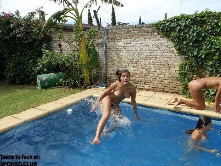 Porn Pics Latina college teens