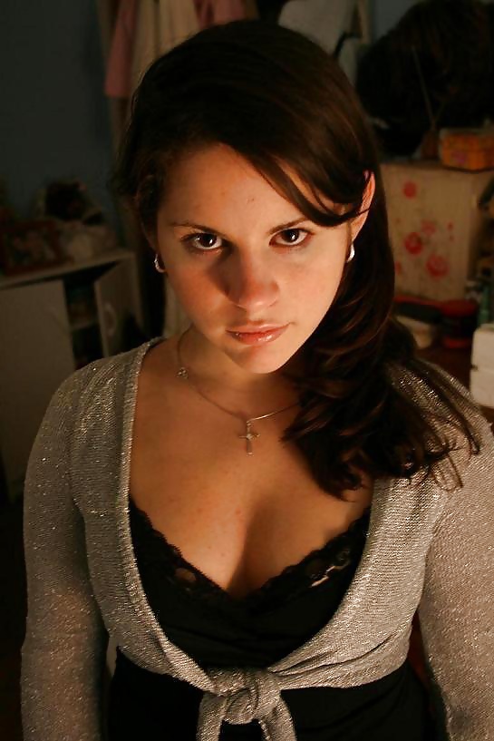 Porn Pics Jeunette aux superbe seins