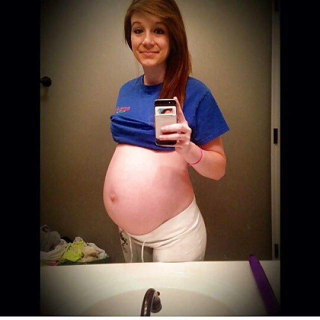 Porn Pics Nice pregnant teen with huge belly