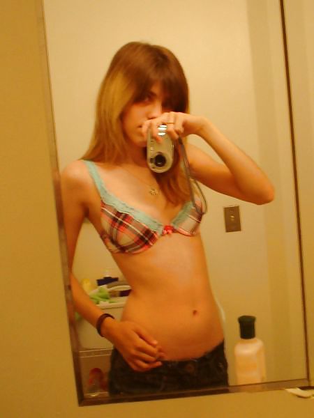 Porn Pics Skinny EMO selfshot and close up