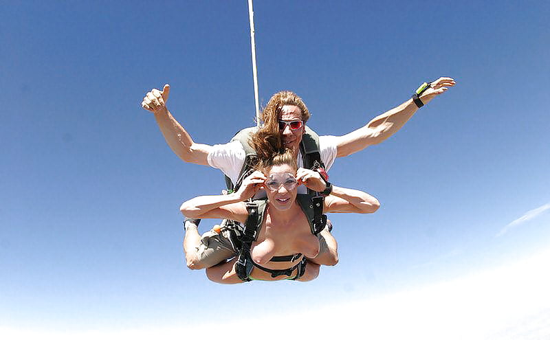 Skydiving naked