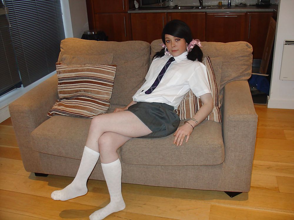 Porn Pics Slut ex dressed as school girl