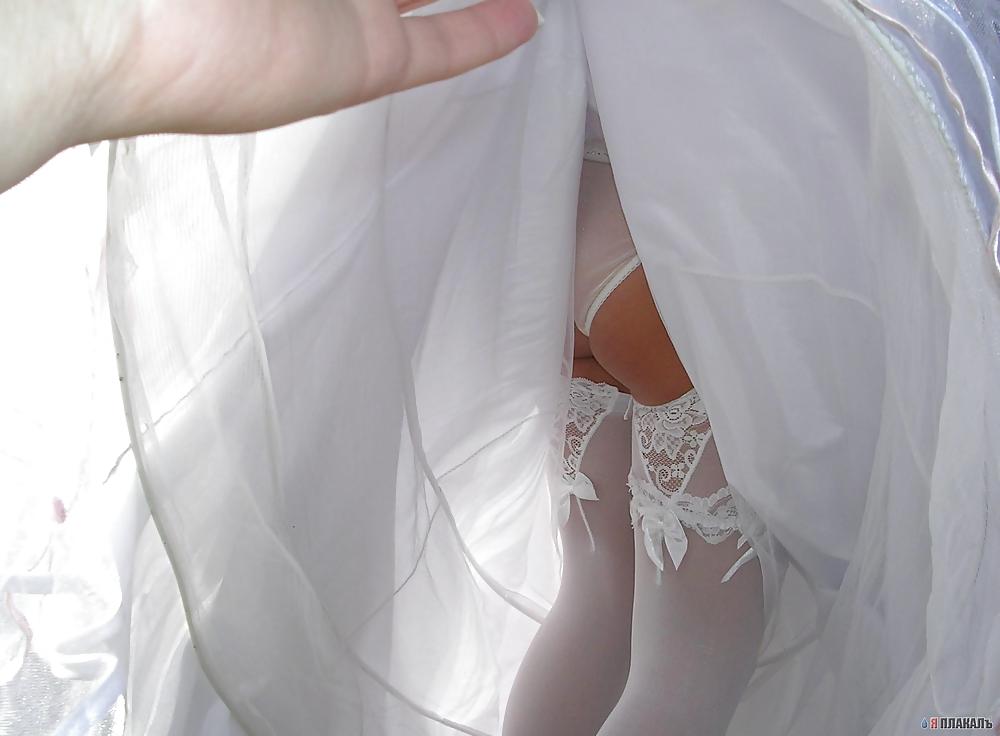 Porn Pics Wedding Brides- Partyhose-Stocking Upskirts, Oops!