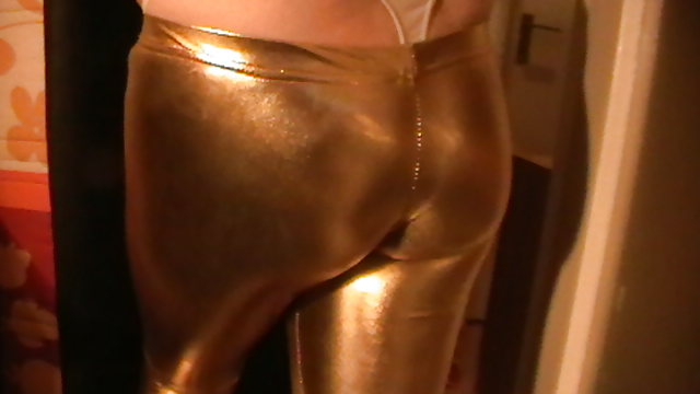 Porn Pics New Gold Leggings
