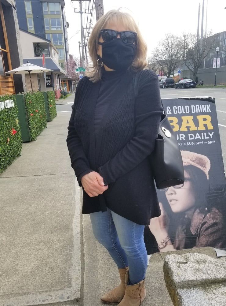 Sexy Grandma Sex Star out in public - 59 Photos 