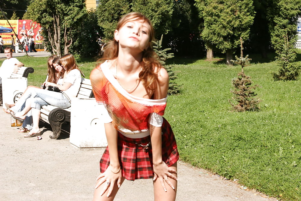 Porn Pics Rus flash-babe