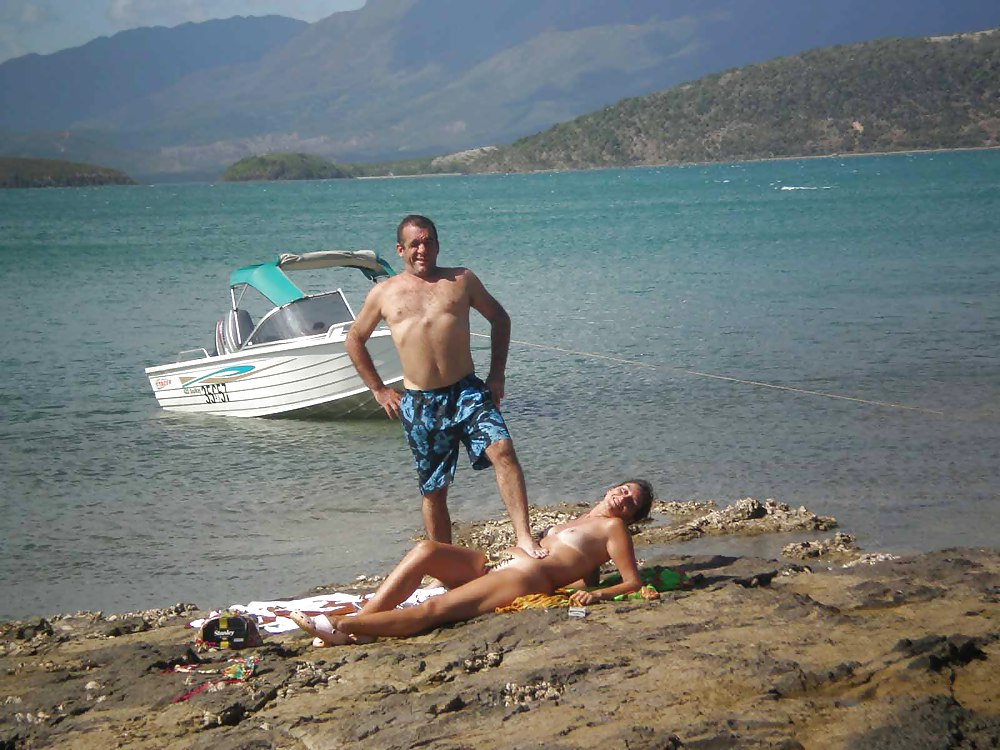 Porn Pics The beach 99