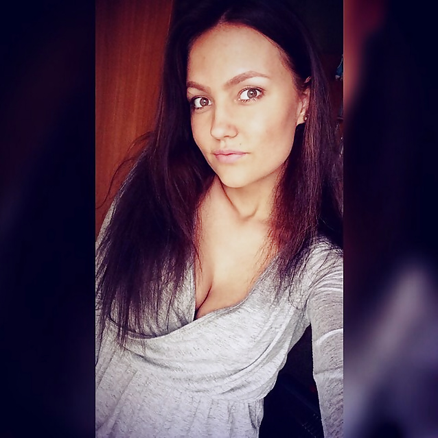 Porn Pics Me! For everyone to wank off to