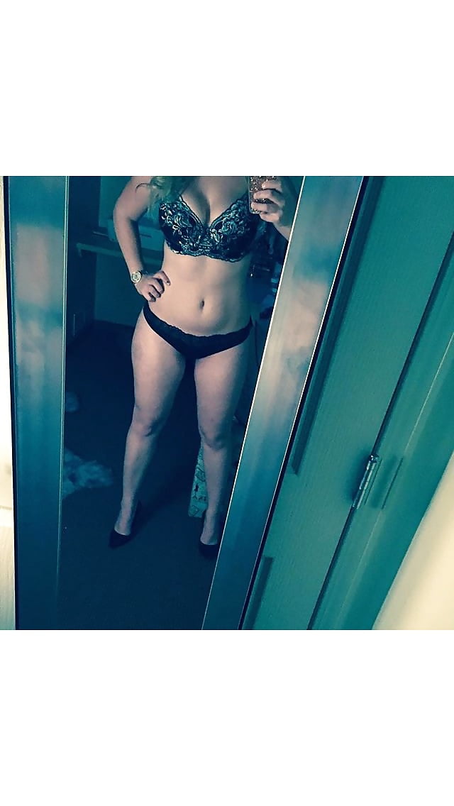 Porn Pics None nude hottie