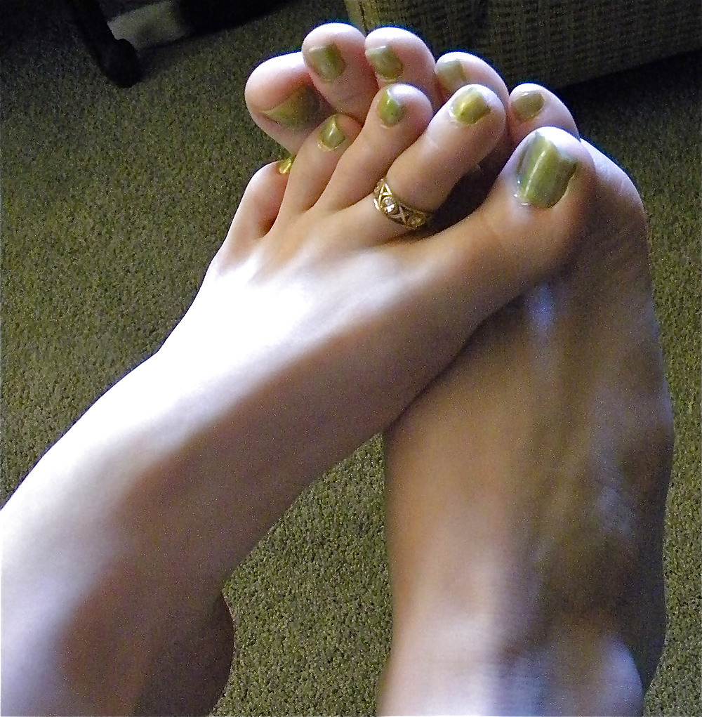 Porn Pics Hot Feet & Toes