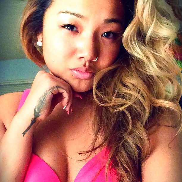 Porn Pics Asian Women 14