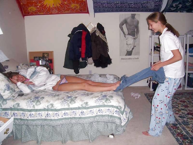 Porn Pics Young And Naughty Bitches 31