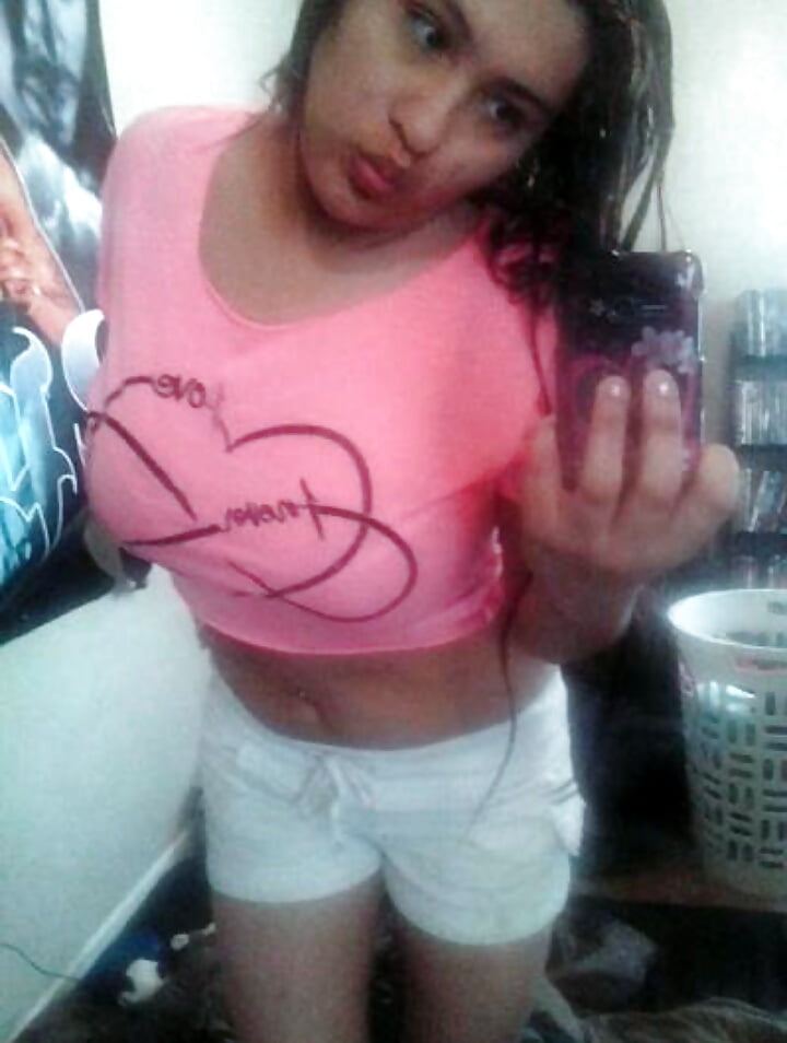 Porn Pics Good looking bitches Big Tits Teens