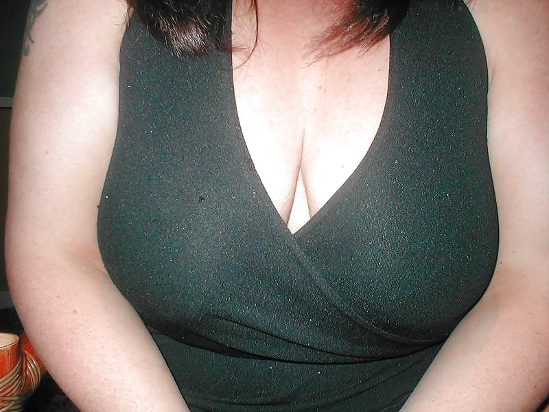 Porn Pics Busty Mom With Big Fat Tits